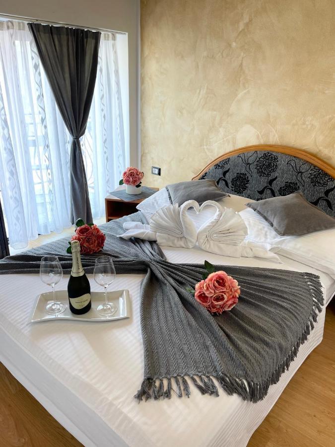 Rooms Valentino Porec Exterior photo