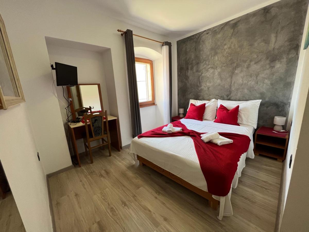 Rooms Valentino Porec Exterior photo