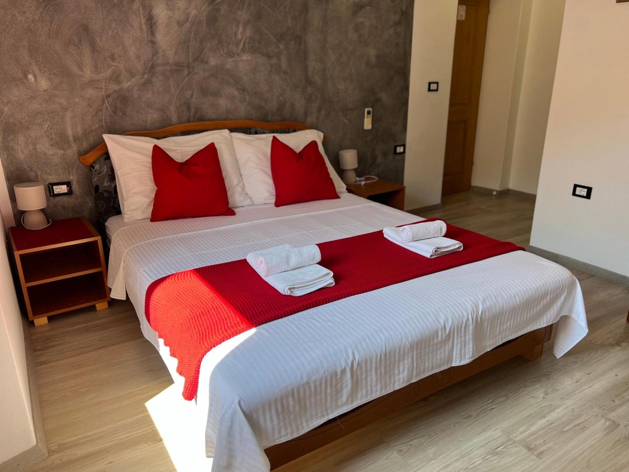 Rooms Valentino Porec Exterior photo
